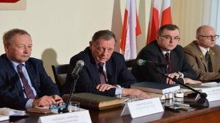 Według Planu Morawieckiego do 2020 r. nastąpi 10-krotny wzrost biomasy leśnej przeznaczonej na tzw. współspalanie. To interesująca informacja w kontekście konfliktu resortu środowiska i organizacji ekologicznych związanego z Puszczą Białowieską. Fot. www.mos.gov.pl