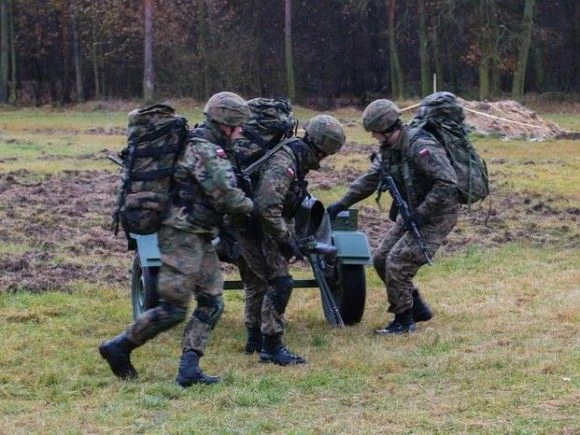 Jeden z najczęściej angażowanych w działania sojusznicze okrętów – ORP „Kontradmirał X.Czernicki” – fot. M.Dura