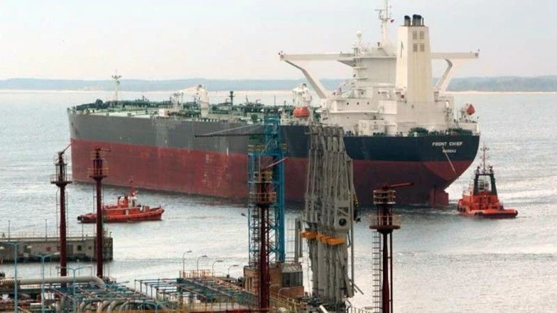 Tanker at the Gdansk Oil Terminal. Image credit: naftoport.pl