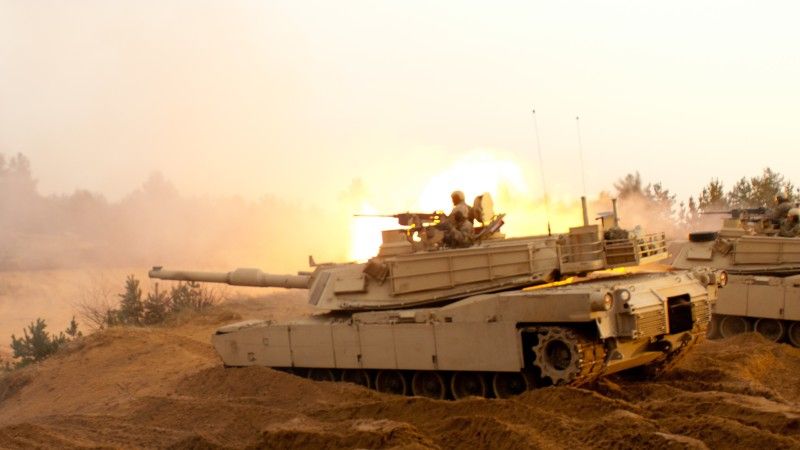 Czołg Abrams biorący udział w ćwiczeniach rotacyjnych na Łotwie. Fot. Sgt. Angela Parady/US DoD.