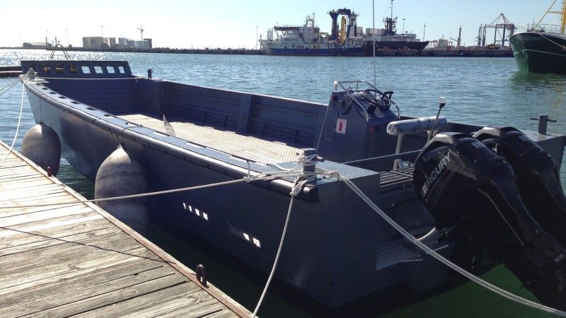 Namibia zamówiła 19 małych jednostek pływających, w tym jedną łódź desantową KND 11C – fot. www.african-defense.com