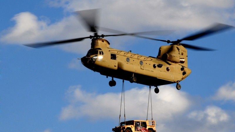 Południowa Korea otrzyma 14 śmigłowców CH-47D Chinook – fot. www.defence.gov