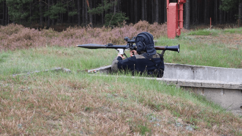 Strzelanie ppk Malutka podczas ćwiczeń NATO pk. Hunter-16. Fot. st. kpr. Michał Jasionowski.