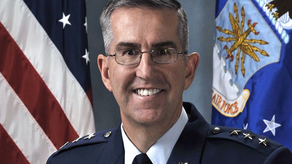 gen. John Hyten, dowódca United States Strategic Command. Fot. United States Air Force