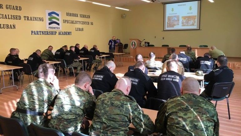 Szkolenie funkcjonariuszy SG wyruszających na misję do Macedonii. Fot. Straż Graniczna/Facebook