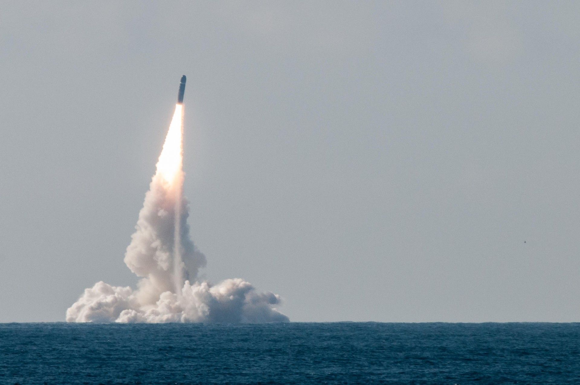 Test rakiety balistycznej M51. Fot. http://www.defense.gouv.fr/marine