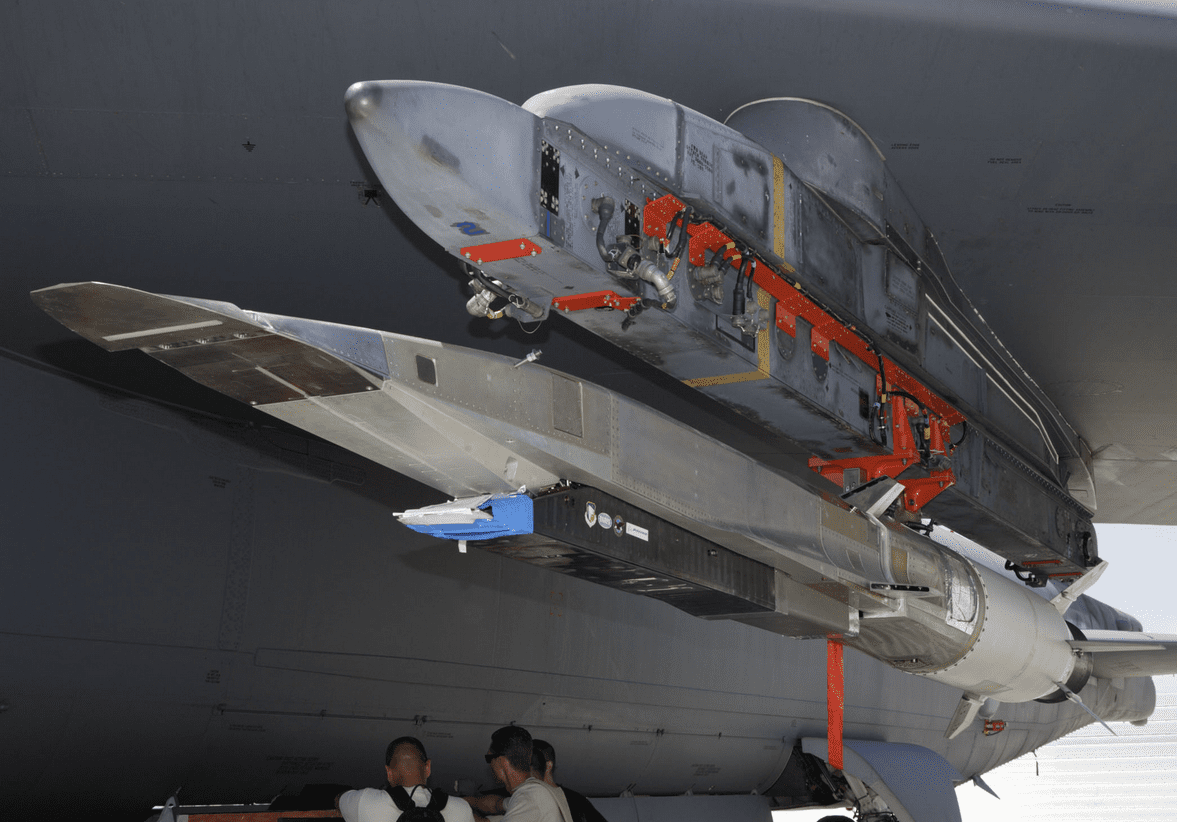 System X-51 przeznaczony do demonstracji broni hipersonicznej. Fot. Chad Bellay/USAF.