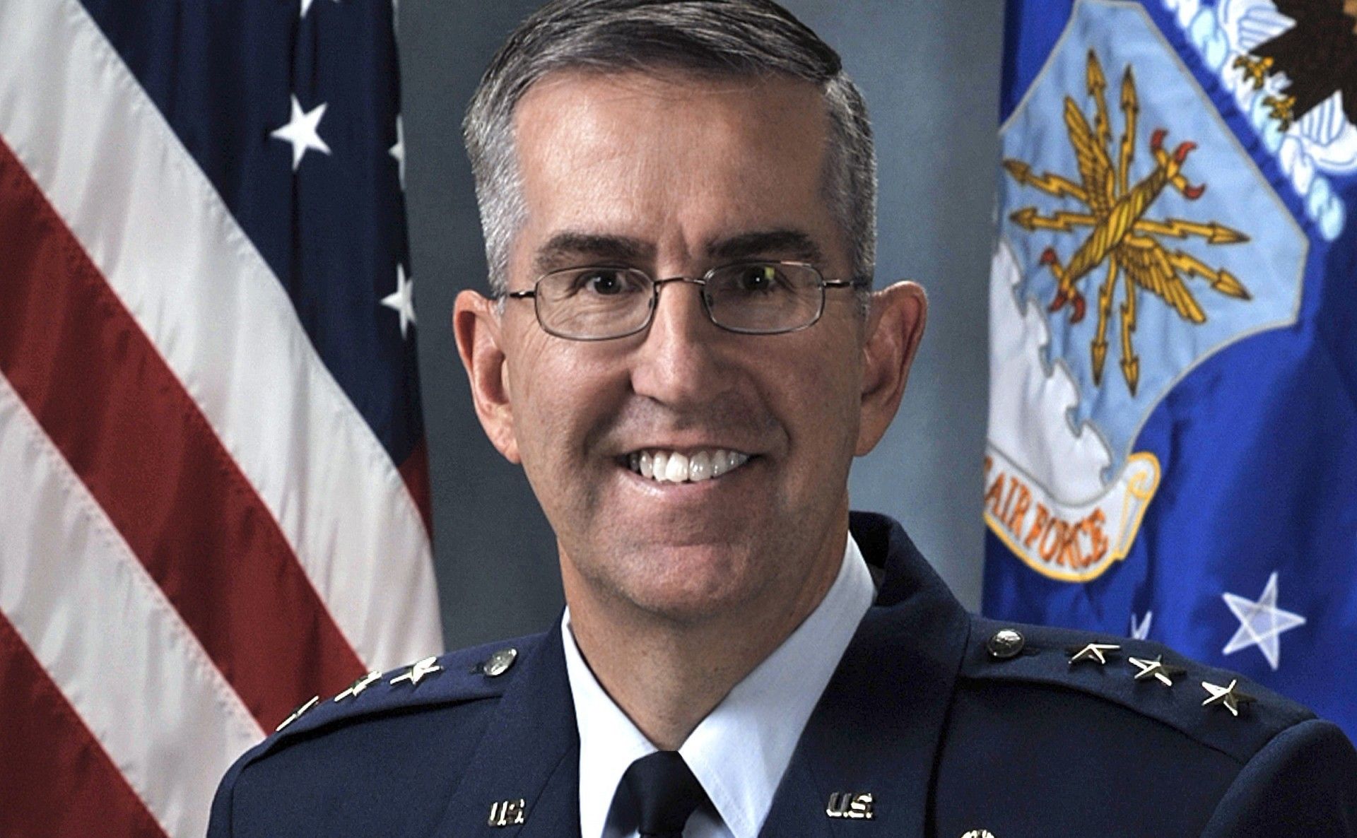 gen. John Hyten, dowódca United States Strategic Command. Fot. United States Air Force