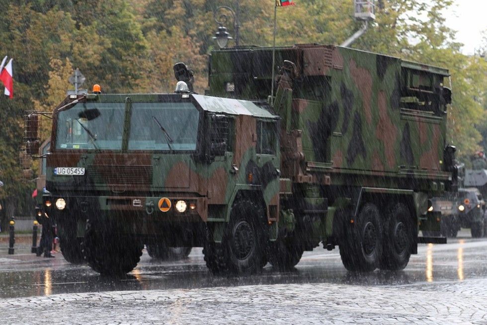 LIWIEC Artillery Reconnaissance (Firefinder) Radar System. Image Credit: R. Surdacki / Defence24.pl