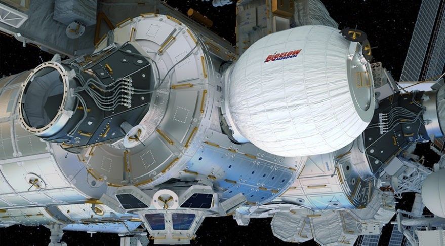 Komputerowa grafika przedstawiające moduł BEAM (Bigelow Expandable Activity Module) od Bigelow Aerospace dołączony do ISS. Ilustracja: NASA/Bigelow