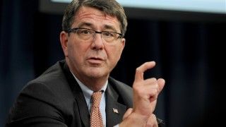 Ashton B. Carter, sekretarz obrony. Fot. R.D. Ward, DoD.