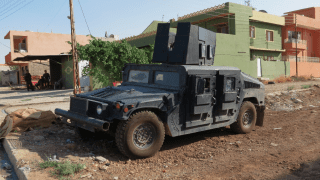 Humvee zdobyty przez Peszmergę w wyniku walk z Państwem Islamskim. Fot. Witold Repetowicz