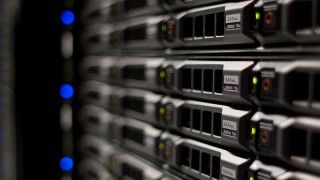 Dziś żeby uzyskać dostęp np. do e-maili zgromadzonych na amerykańskich serwerach, zainteresowane państwa muszą stosować procedury w ramach postanowień tzw. MLAT (ang. Mutual Legal Assistance Treaty).