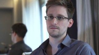 Edward Snowden- fot. endtimebibleprophecy.wordpress.com