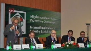 Konferencja z udziałem gen. Waldemara Skrzypczaka- fot. Piotr A. Maciążek