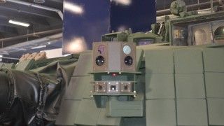 Jeden z czterech zamontowanych na stałe czołgowych zestawów detektorów systemu SOD i OBRA-3. Fot. M.Dura