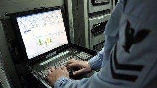 Fot. U.S. Navy / Rick Naystatt