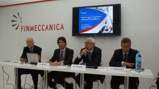 Brefing dla prasy prowadzony przez przedstawicieli producenta - fot. Łukasz Pacholski