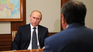 Władimir Putin podczas spotkania z Igorem Sieczinem. Fot. Kremlin.ru