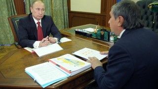 Władimir Putin i Igor Sieczin- fot. kremlin.ru