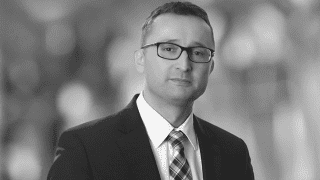 Tomasz Chmal. Fot. whitecase.com