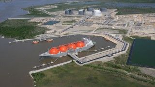 Terminal Sabine Pass w USA. Fot. Think Defence/ Flickr.com