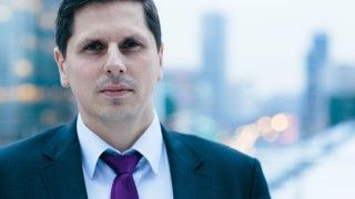 Marcin Ludwiszewski, lider obszaru Cyberbezpieczeństwa w Deloitte w Polsce. Wcześniej współtworzył Rządowy Zespół Reagowania na Incydenty Komputerowe CERT.GOV.PL, pełnił funkcję zastępcy dyrektora Departamentu Bezpieczeństwa Teleinformatycznego w Agencji Bezpieczeństwa Wewnętrznego