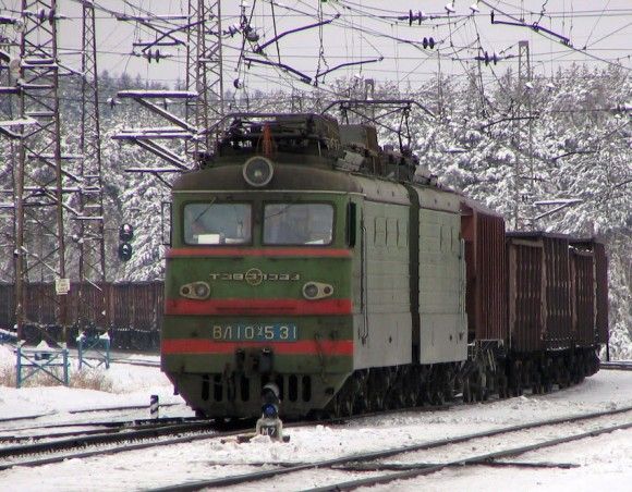 Elektrowóz Kolei Rosyjskich. Fot. Wikipedia