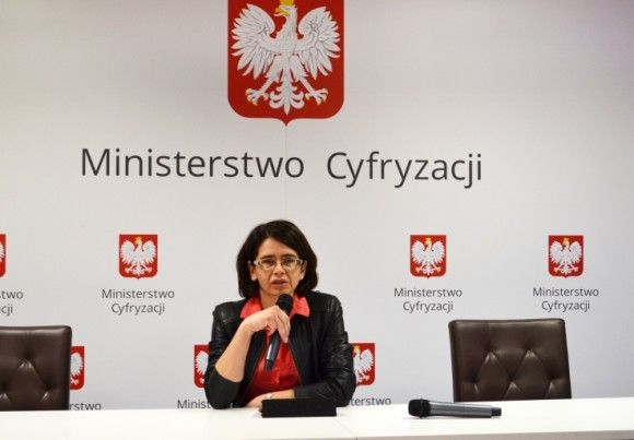 Anna Streżyńska odwołanie prezesa COI tłumaczy m.in. brakiem gwarancji zakończenia rozpoczętych tam projektów. (fot. Ministerstwo Cyfryzacji).