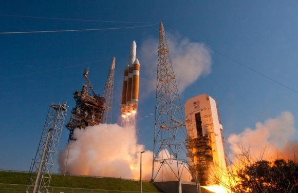 Start rakiety Delta IV Heavy. Fot. ULA