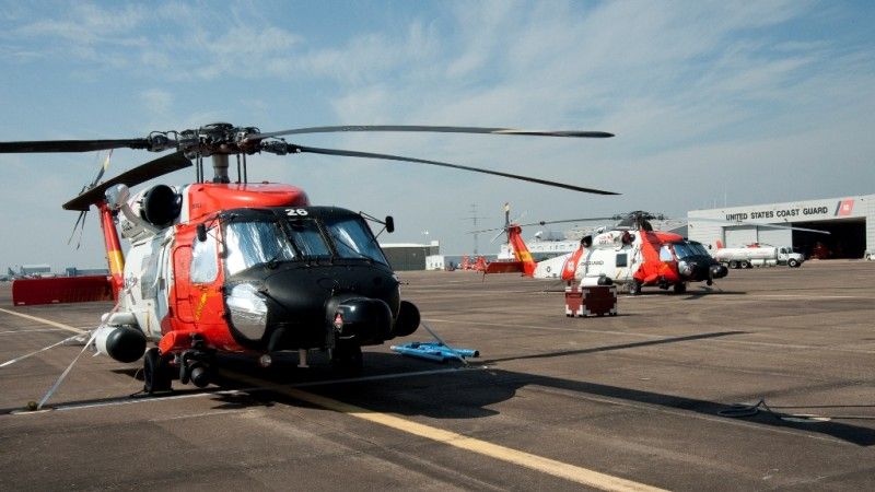 Ratownicze HH-60 Jayhawk Straży Wybrzeża - fot. USCG