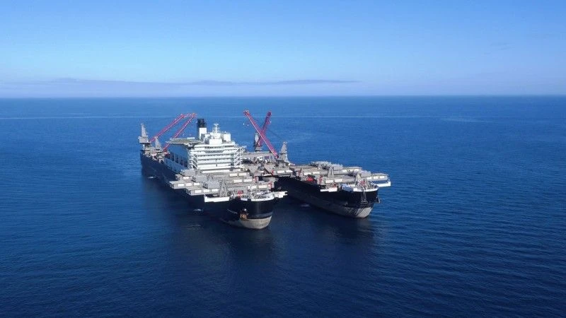 Statek Pioneering Spirit. Fot. Gazprom.