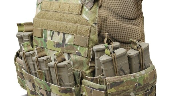 Jedna z kamizelek produkowanych i oferowanych przez firmę TYR Tactical - fot. TYR Tactical