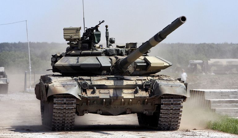 Rosjanie wyciągają T-90 z magazynów