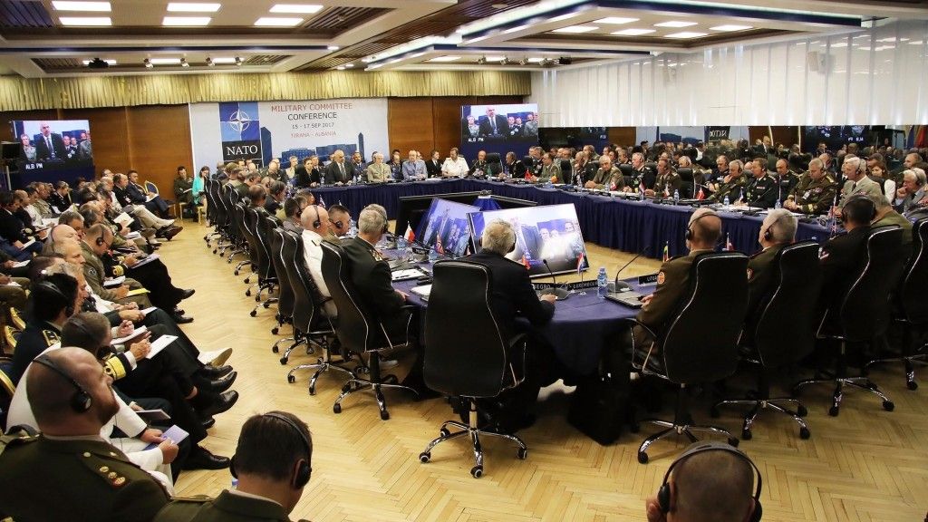 Komitet Wojskowy NATO podczas ostatniej konferencji w Albanii we wrześniu 2017 r. Fot. NATO.int