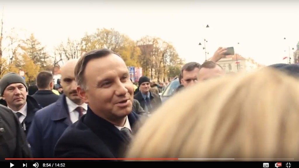Prezydent Andrzej Duda na nagraniu z 11 listopada 2017 r. Fot. Me in HD on YouTube