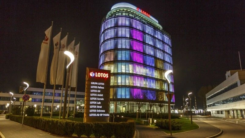 Fot. Lotos