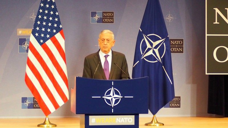 Sekretarz obrony USA gen. James Mattis w kwaterze głównej NATO. Fot. Rafał Lesiecki/Defence24.pl