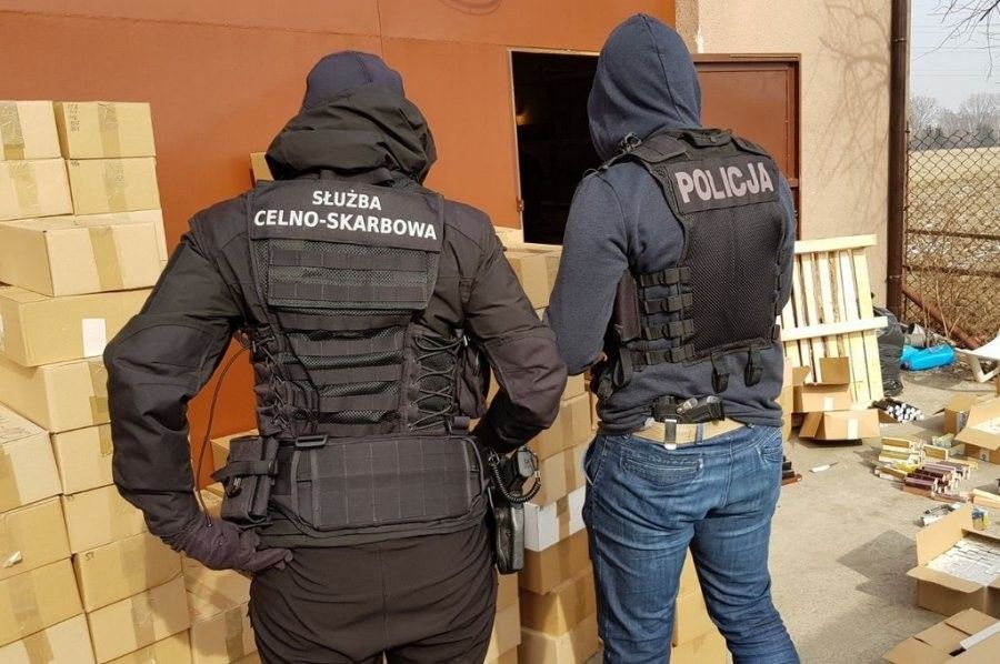 Celnik zawodem wysokiego ryzyka? Mundurowi ostrzegają przed lukami w unijnej dyrektywie