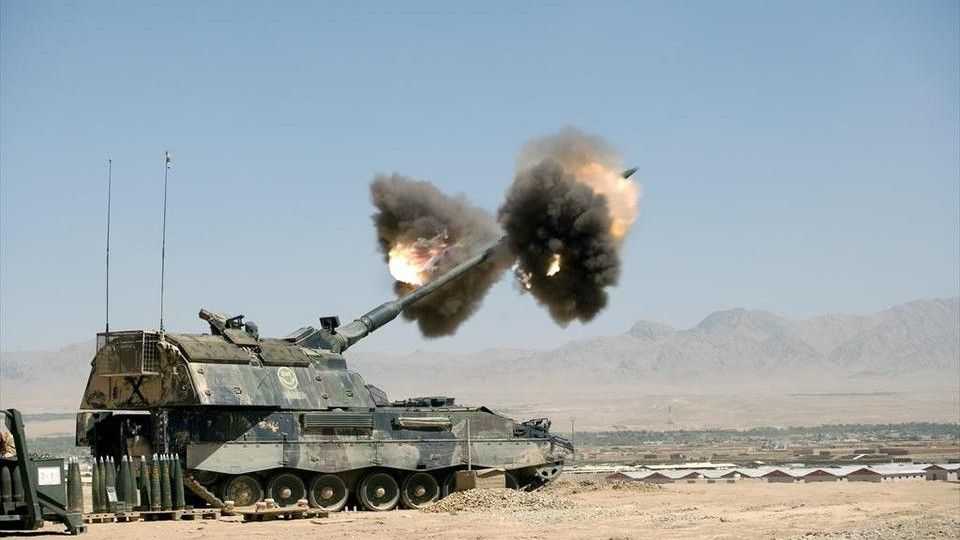 Haubica PzH 2000 w Afganistanie. Fot. Ministerstwo Obrony Holandii.