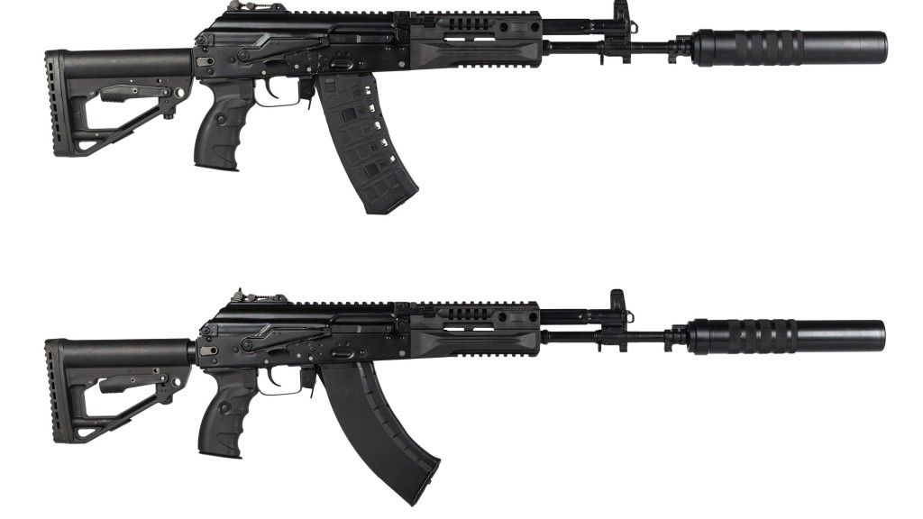 Karabinek AK-12 kalibru 5,45 mm (na górze) i AK-15 kalibru 7,62 mm. Fot. ak.kalashnikovgroup.ru