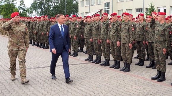 <p>Prezydent Andrzej Duda na święcie Żandarmerii Wojskowej. Fot. Rafał Lesiecki / Defence24.pl</p>