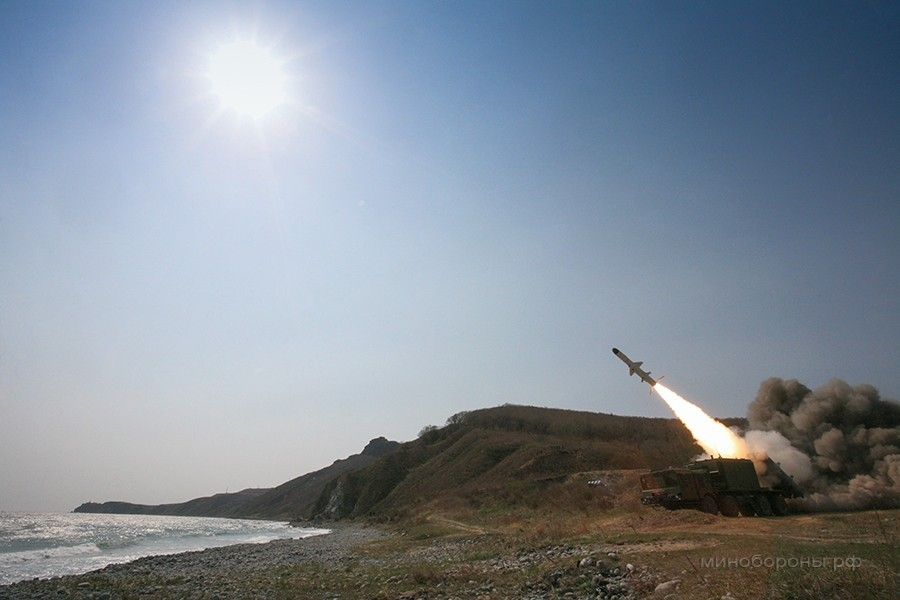 Baterie „Bał” jak na razie wykorzystują jedną klasę rakiet, ale już niedługo może się to zmienić. Fot. mil.ru