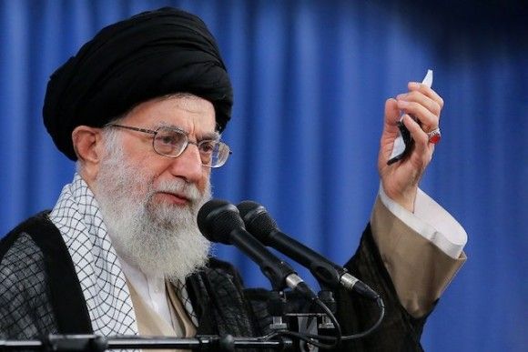 Ayatollah Ali Chamanei/fot. english.khamenei.ir