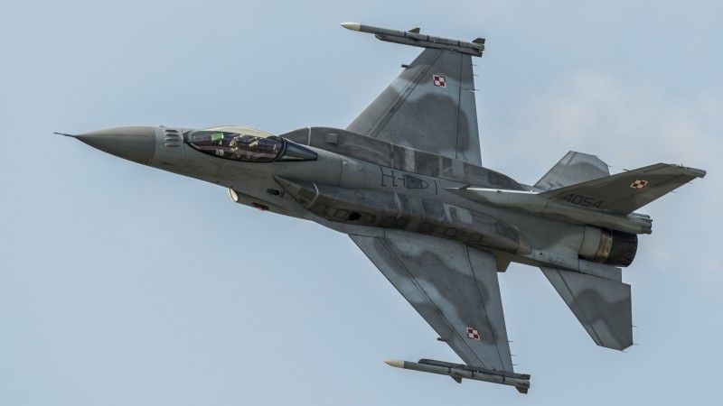 <p>F-16 Polskich Sił Powietrznych<span> </span><span>- fot. Mirosław Mróz</span></p>