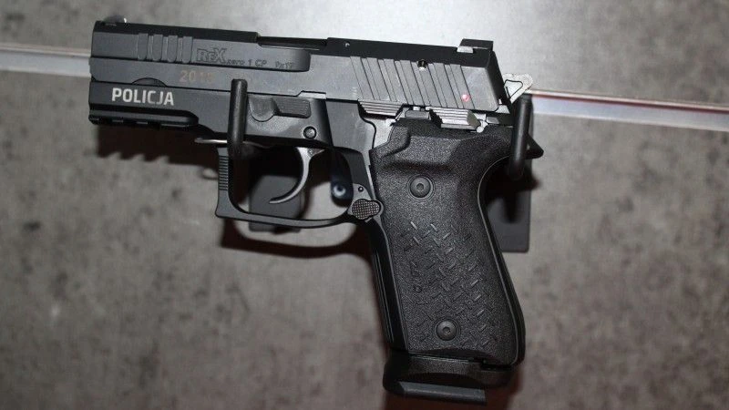 Pistolet REX Zero 1 Cp/Fot. Jacek Raubo