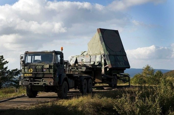 The contract signed is probably going to cover acquisition of 4 sector-scanning radars. Image Credit: Defensie.nl.