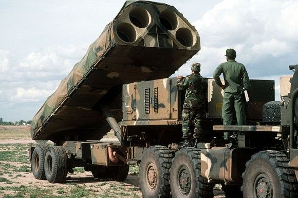Wyrzutnia pocisków BGM-109G Gryphoon czyli lądowej wersji rakiet manewrujących Tomahawk. Broń tego typu zniszczono na mocy traktatu INF, Fot. TSGT Rob Marshall, DoD
