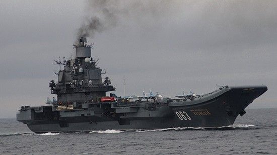 Jedyny rosyjski lotniskowiec „Admirał Kuzniecow” jest obecnie remontowany. Fot. mil.ru