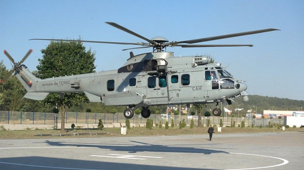 H225M ląduje w Kielcach przed MSPO 2016, Fot. Airbus Helicopters
